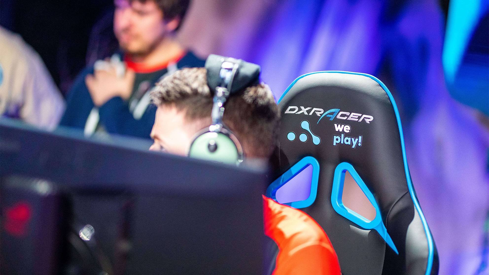 DXRacer at Forge of Masters Season 1